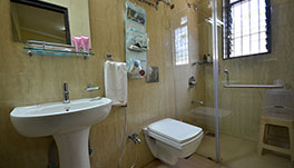 Diwali Baug - Suite Bathroom